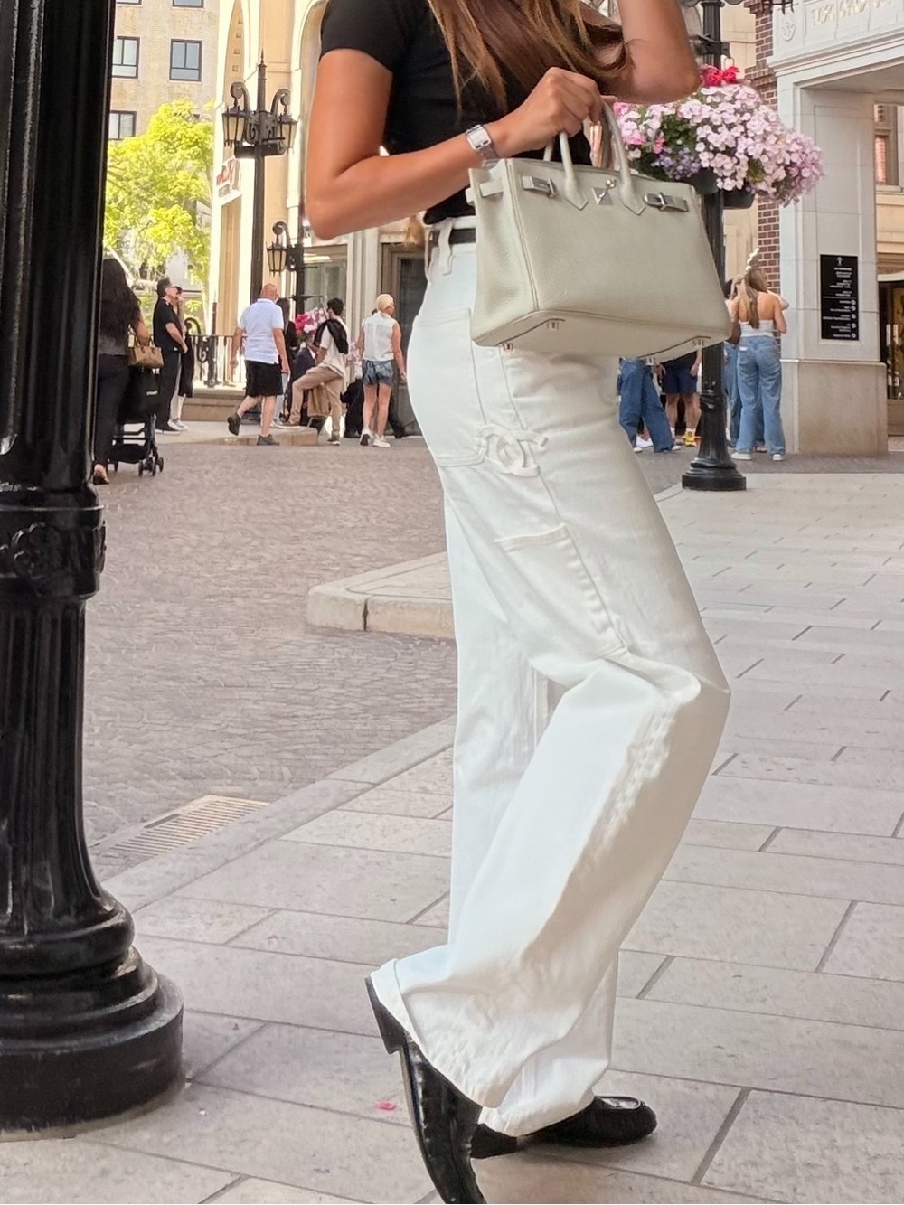CHANEL JEANS